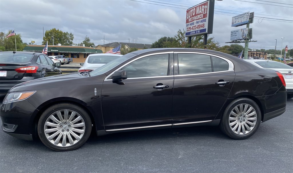 2013 Lincoln MKS Base's photo